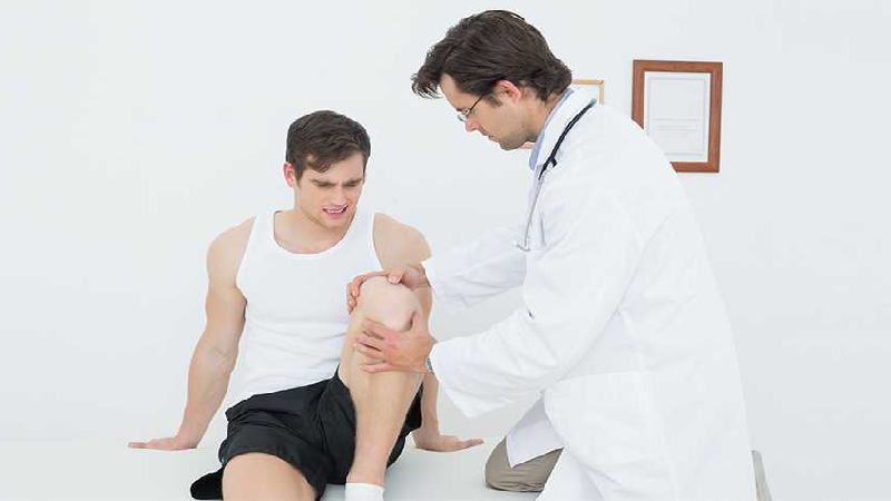 فواید فیزیوتراپی چیست و چگونه به شما کمک میکند؟