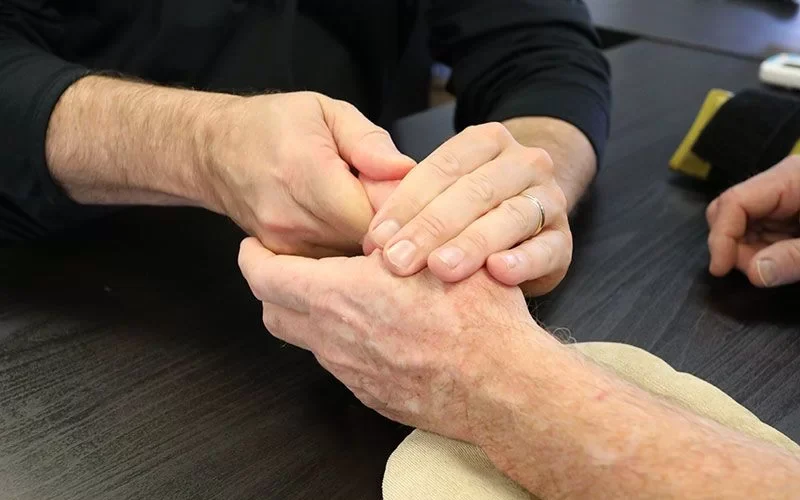 فیزیوتراپی عصب دست