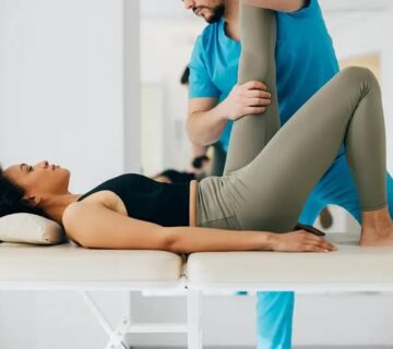 فیزیوتراپی برای سیاتیک در رشت؛ چه تمرین‌هایی مناسب هستند؟